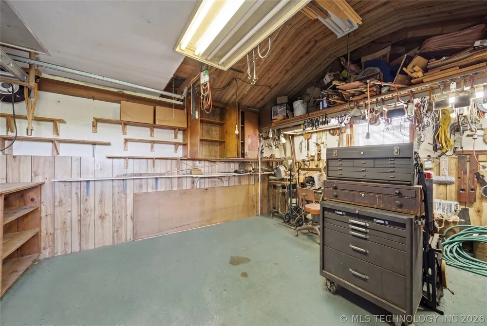 5202 W Rupe Avenue Enid, OK 73703