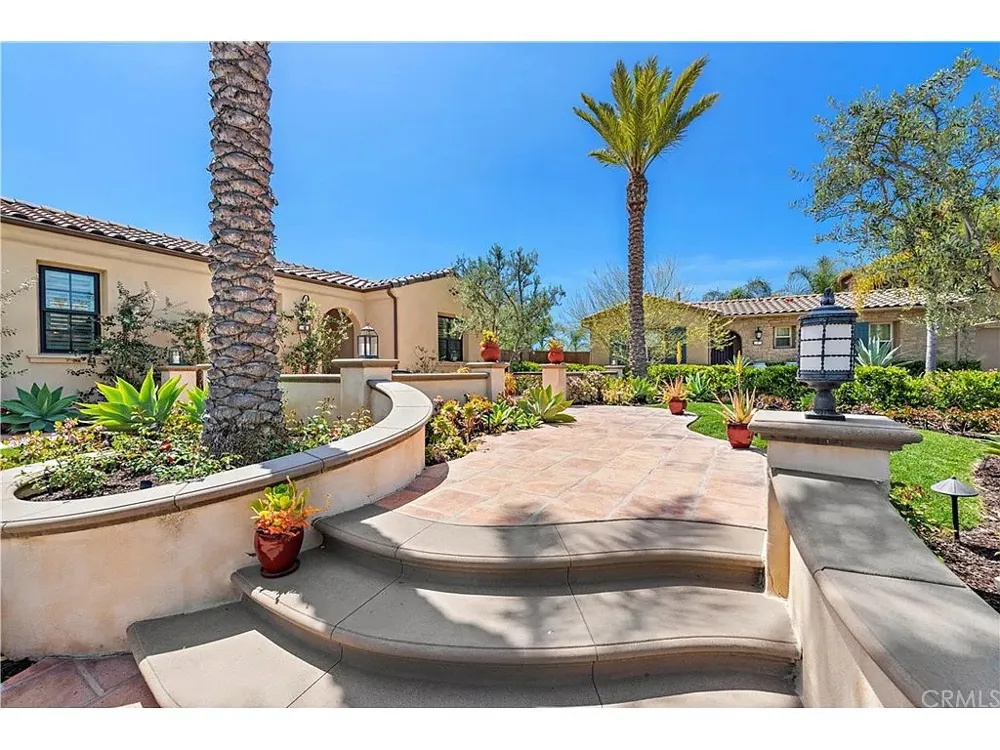 9 Paniolo Road Ladera Ranch, CA 92694