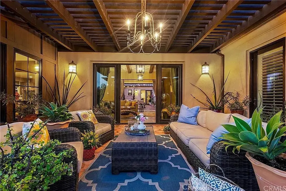 9 Paniolo Road Ladera Ranch, CA 92694