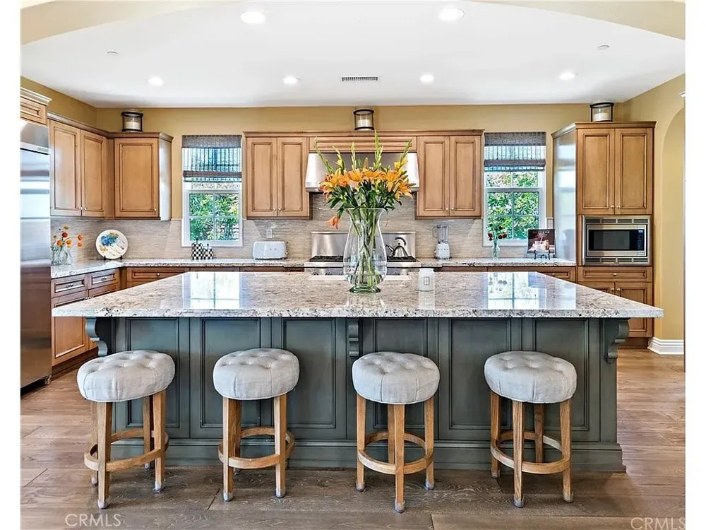9 Paniolo Road Ladera Ranch, CA 92694