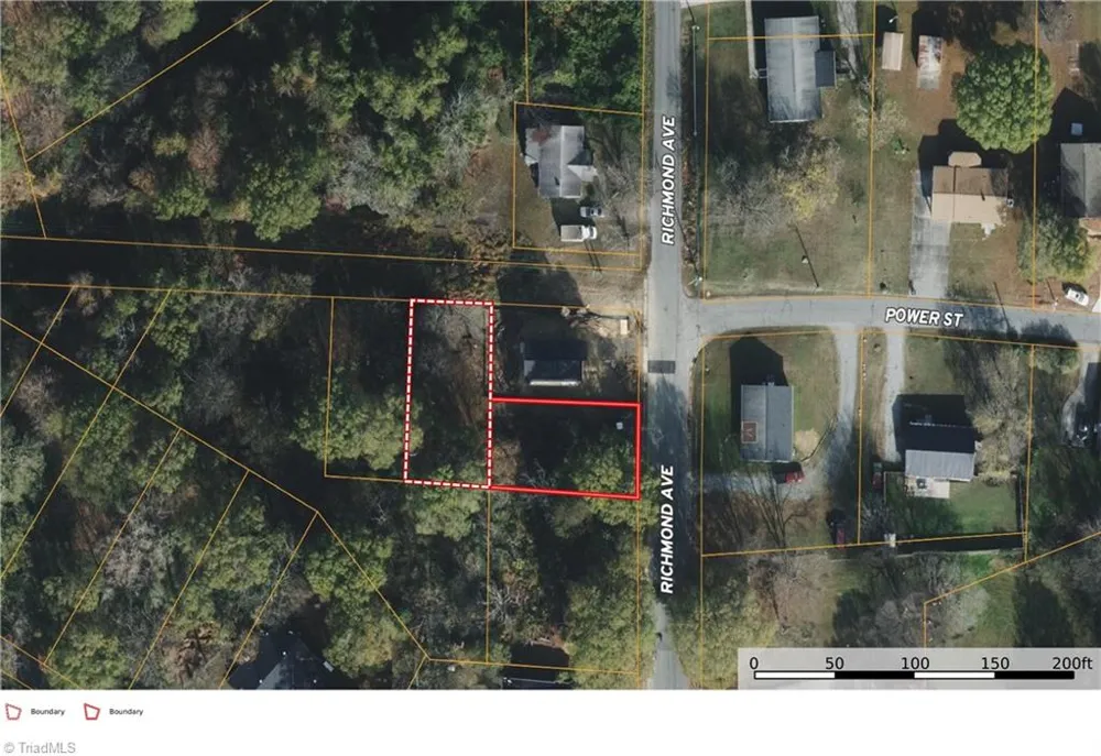 0.11 acres on Richmond Avenue Burlington, NC 27217