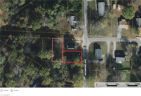0.11 acres on Richmond Avenue