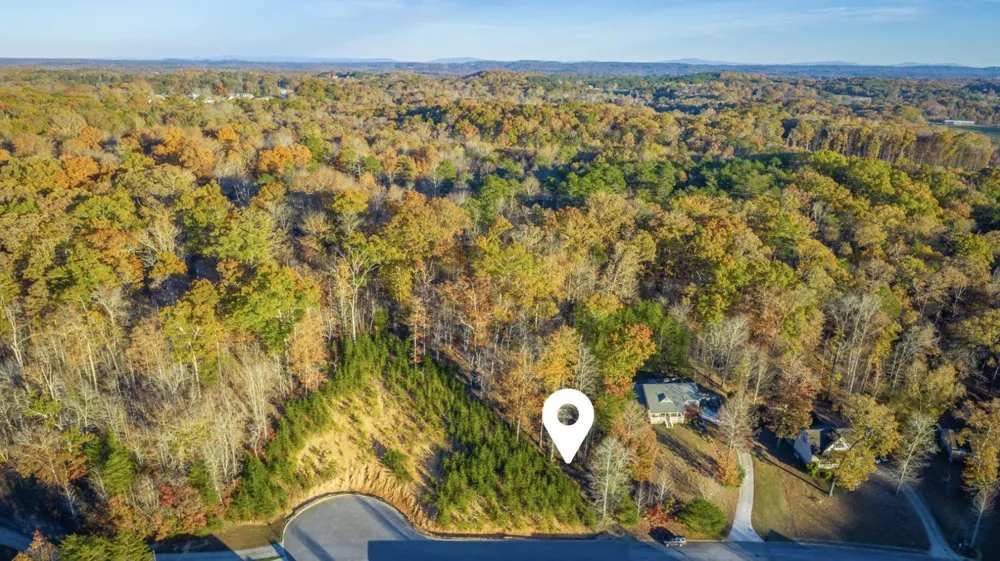 12210 Tobacco Road Soddy Daisy, TN 37379