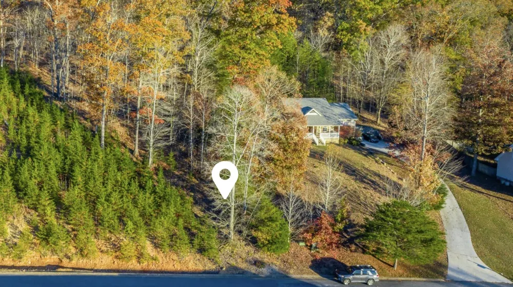 12210 Tobacco Road Soddy Daisy, TN 37379
