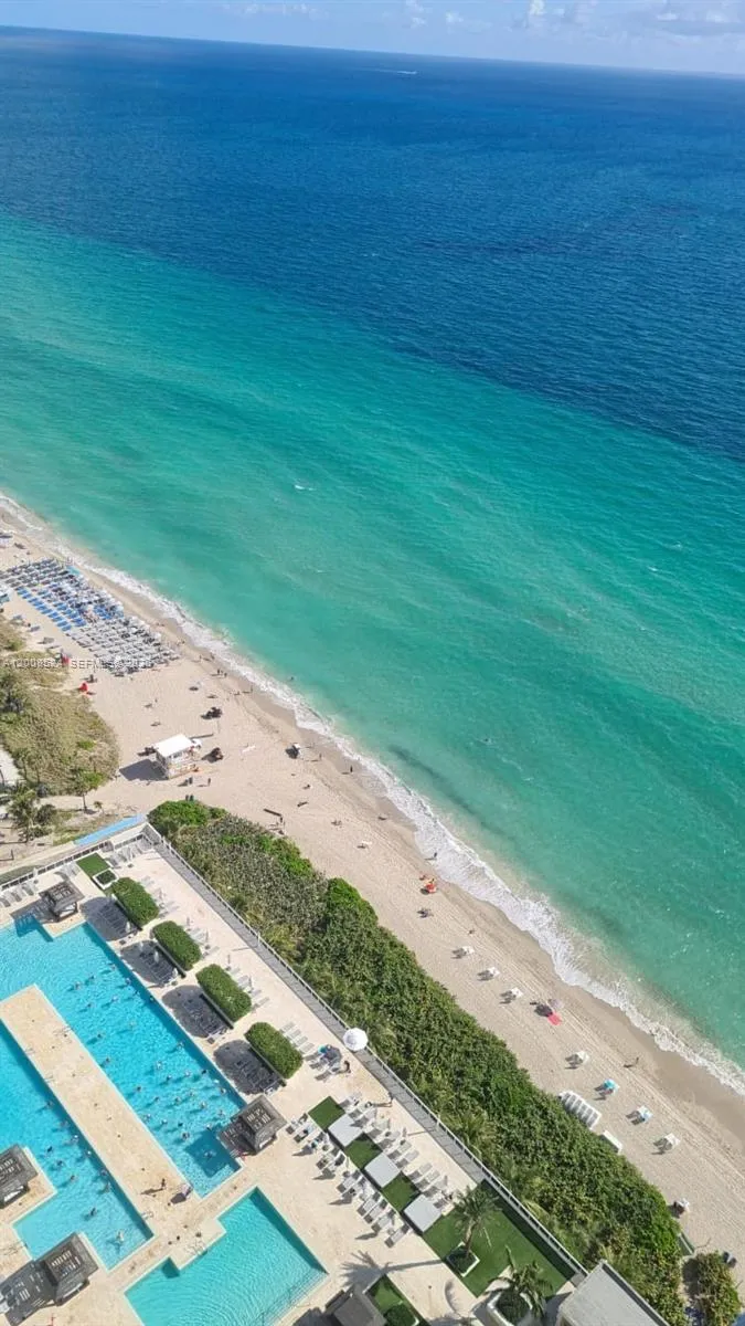 1830 S OCEAN DR #3910 Hallandale Beach, FL 33009
