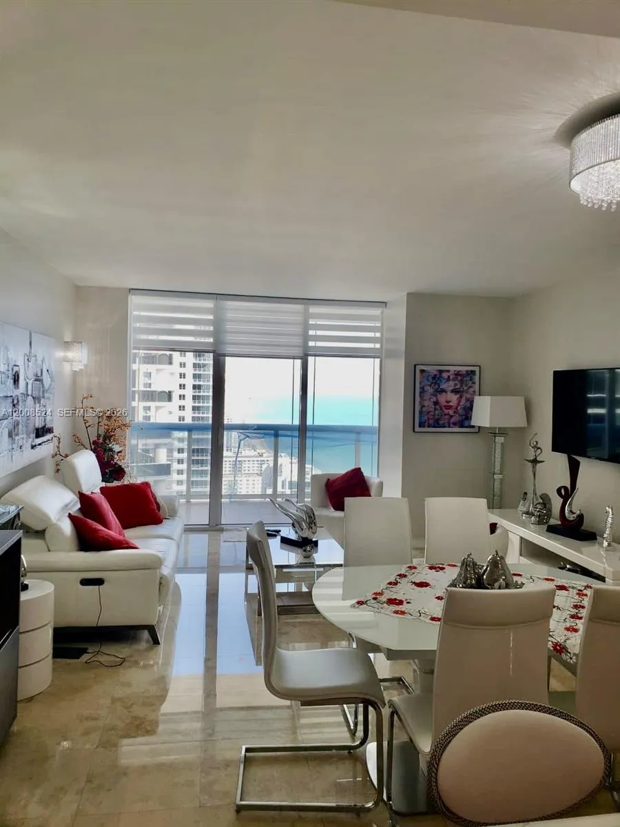 1830 S OCEAN DR #3910 Hallandale Beach, FL 33009