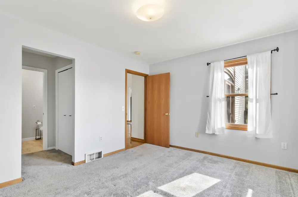 221 Wildwood Drive Cadillac City, MI 49601
