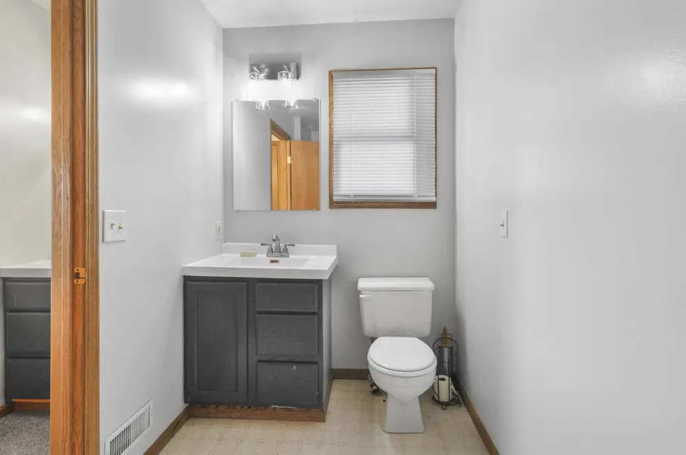 221 Wildwood Drive Cadillac City, MI 49601