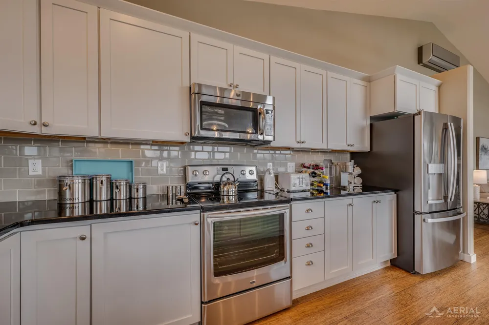 2896 E Lake Drive Cumming Township, MI 48635