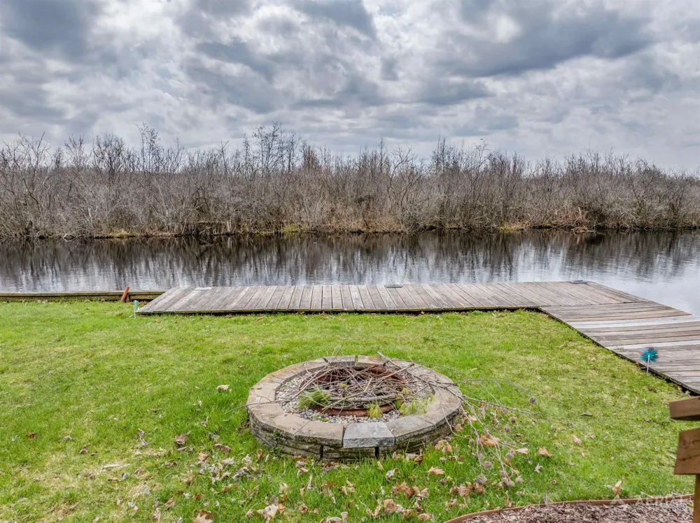 2896 E Lake Drive Cumming Township, MI 48635