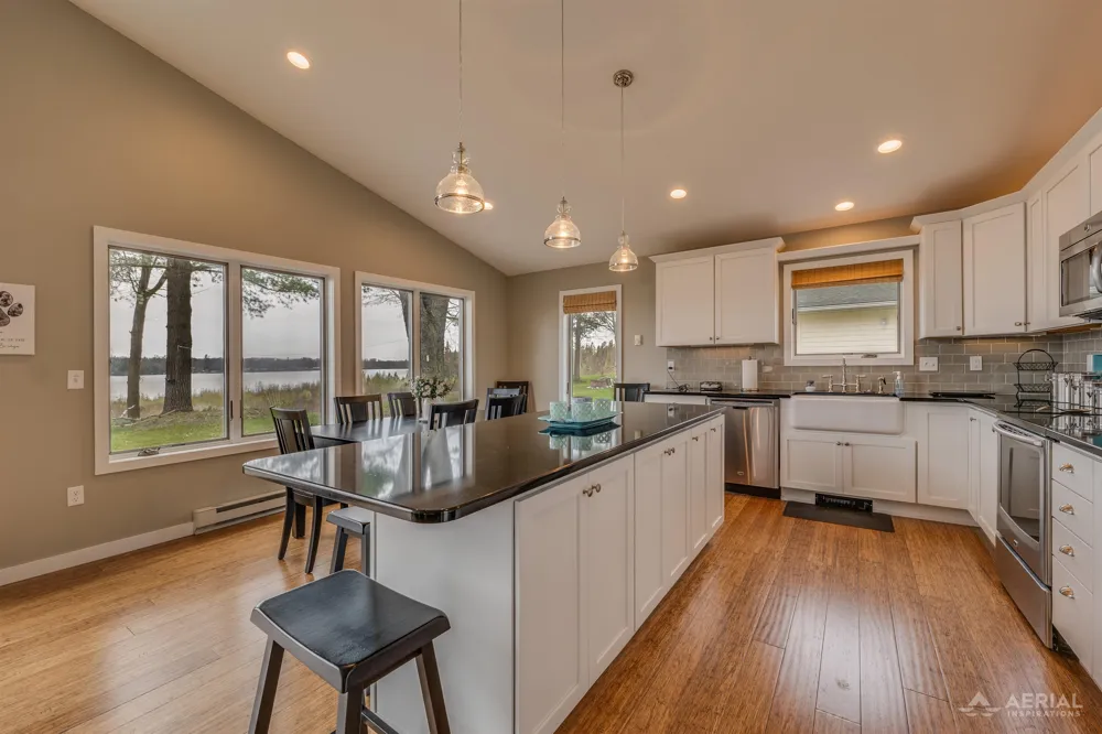 2896 E Lake Drive Cumming Township, MI 48635