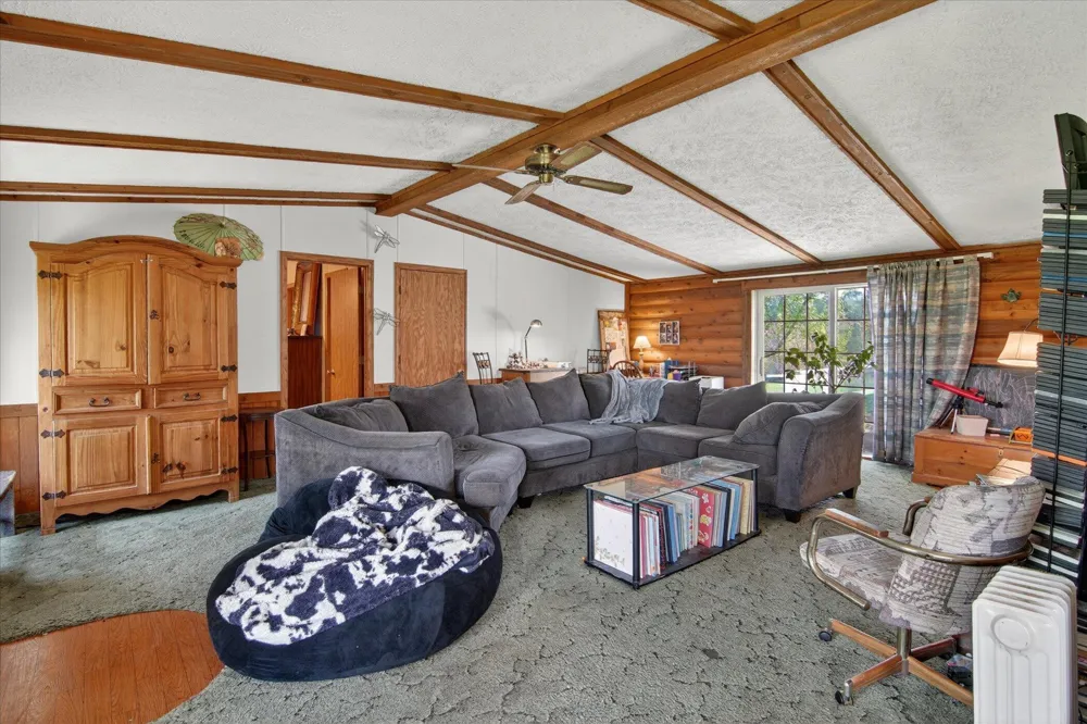 3810 9 1/2 Mile Road Burlington Township, MI 49029