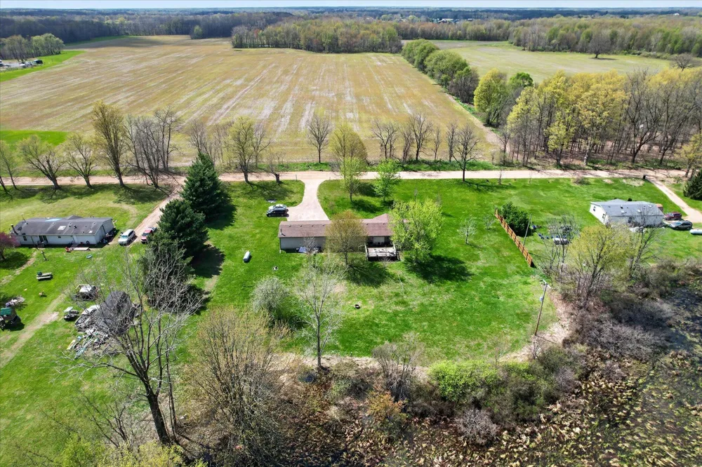 3810 9 1/2 Mile Road Burlington Township, MI 49029