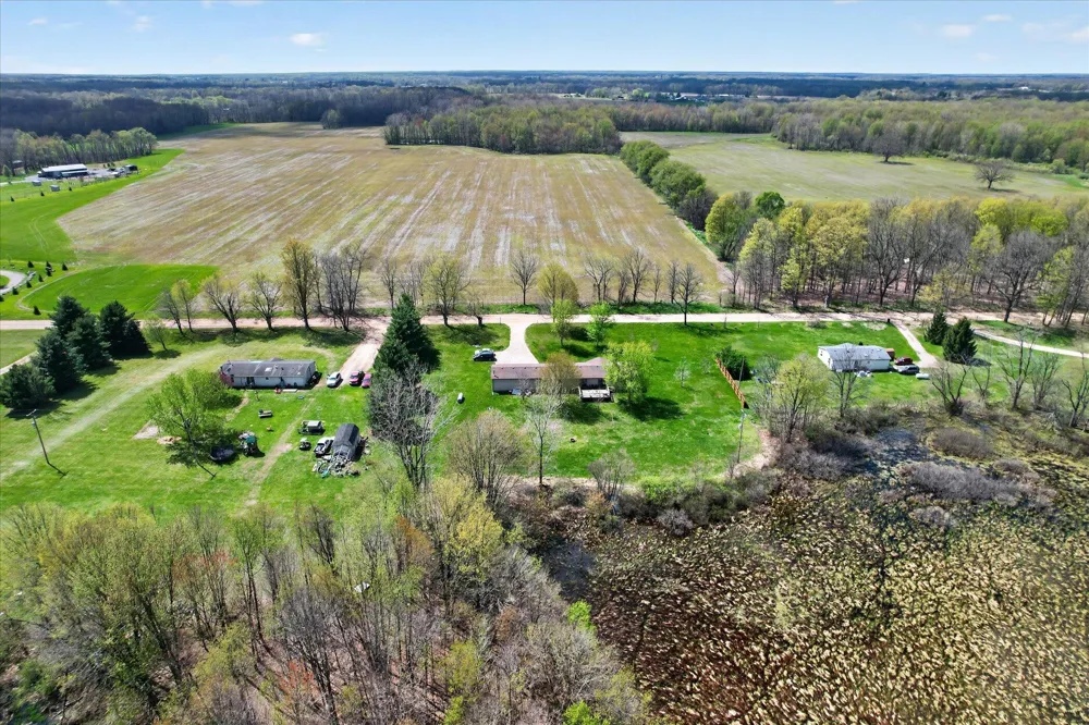 3810 9 1/2 Mile Road Burlington Township, MI 49029