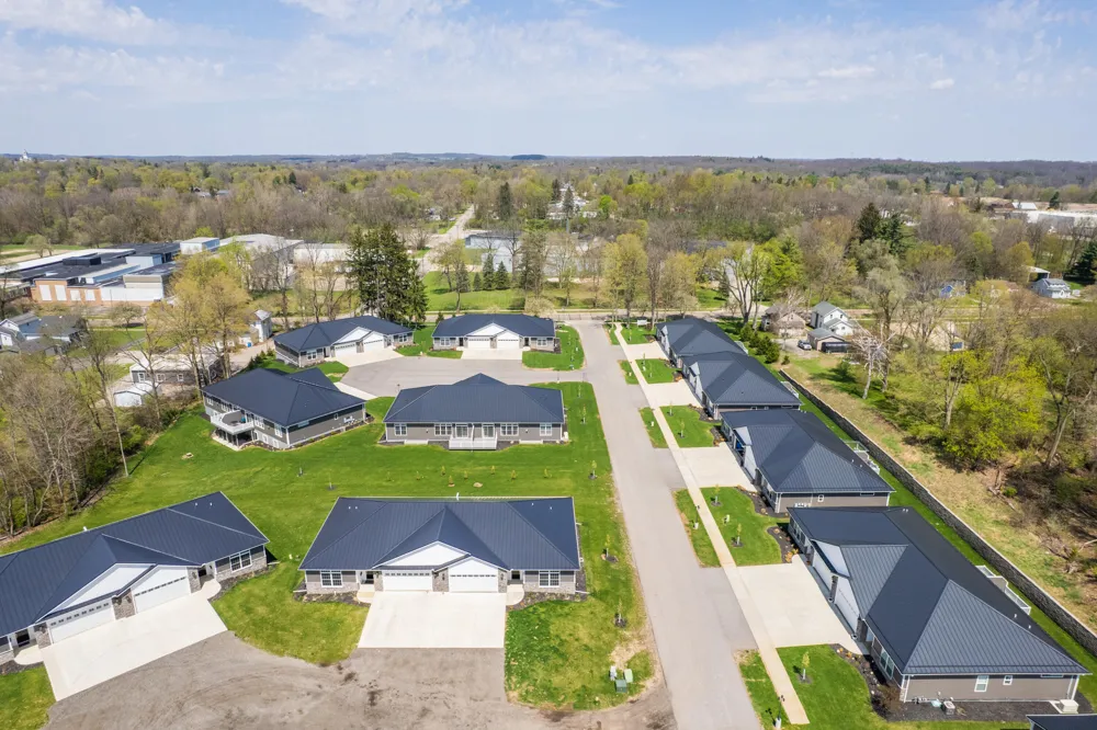 245 Auseon Court Hillsdale, MI 49242
