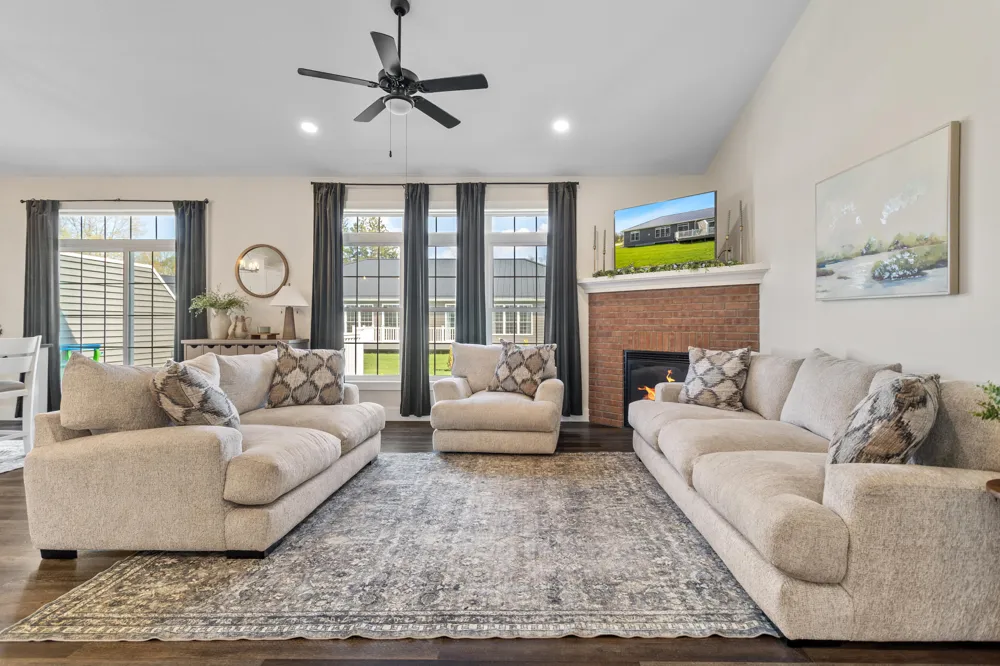 245 Auseon Court Hillsdale, MI 49242