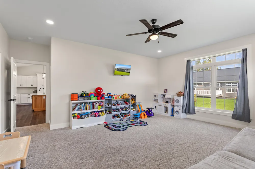 245 Auseon Court Hillsdale, MI 49242