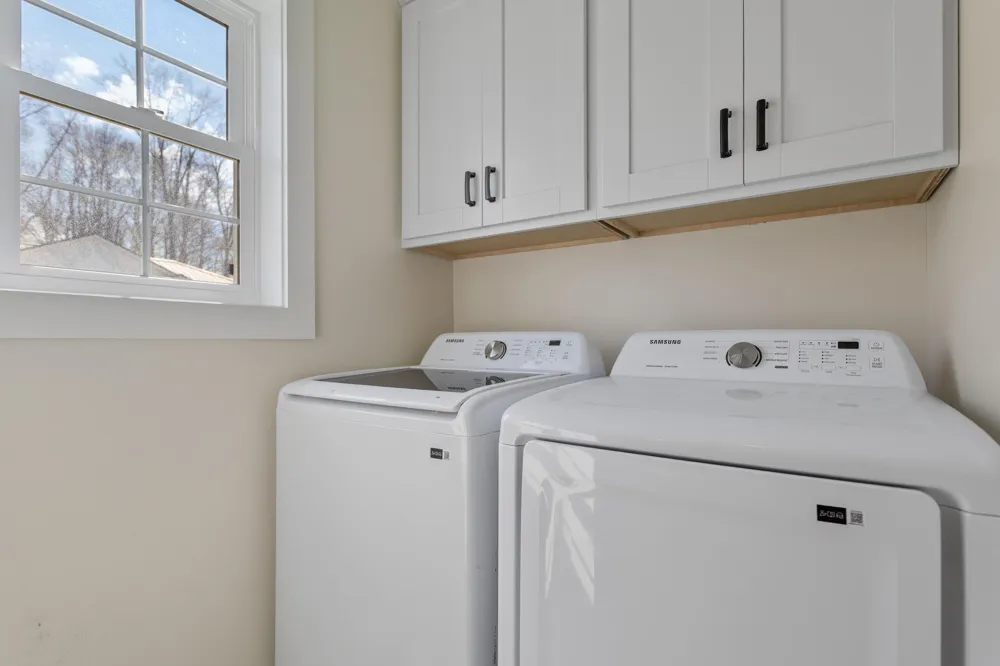 245 Auseon Court Hillsdale, MI 49242