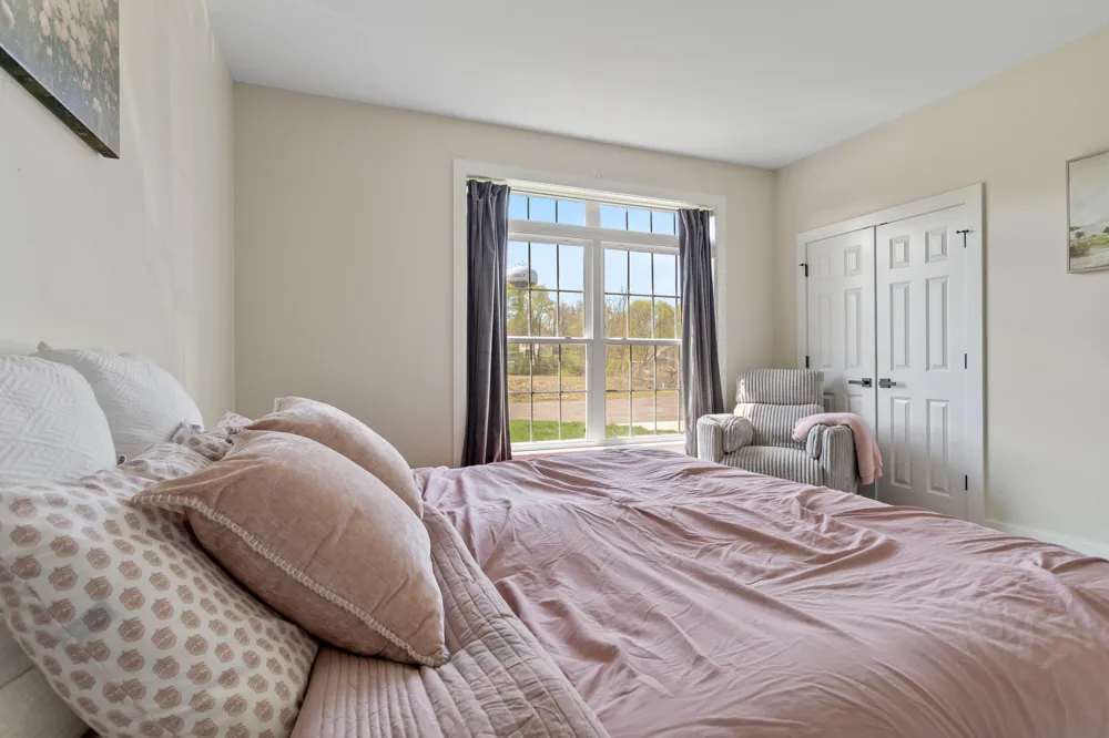 245 Auseon Court Hillsdale, MI 49242