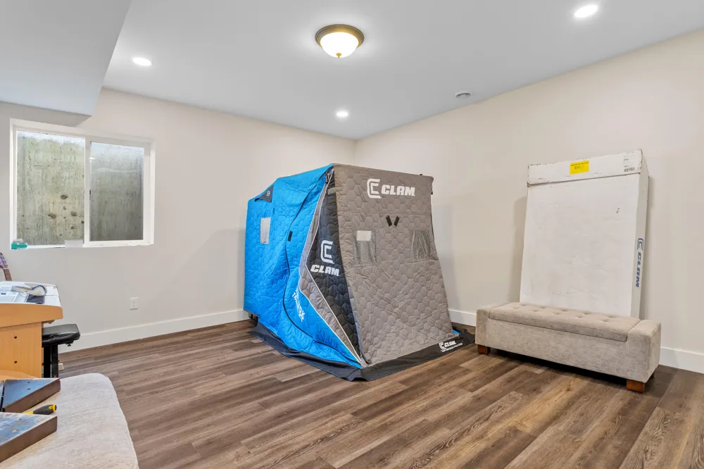 245 Auseon Court Hillsdale, MI 49242