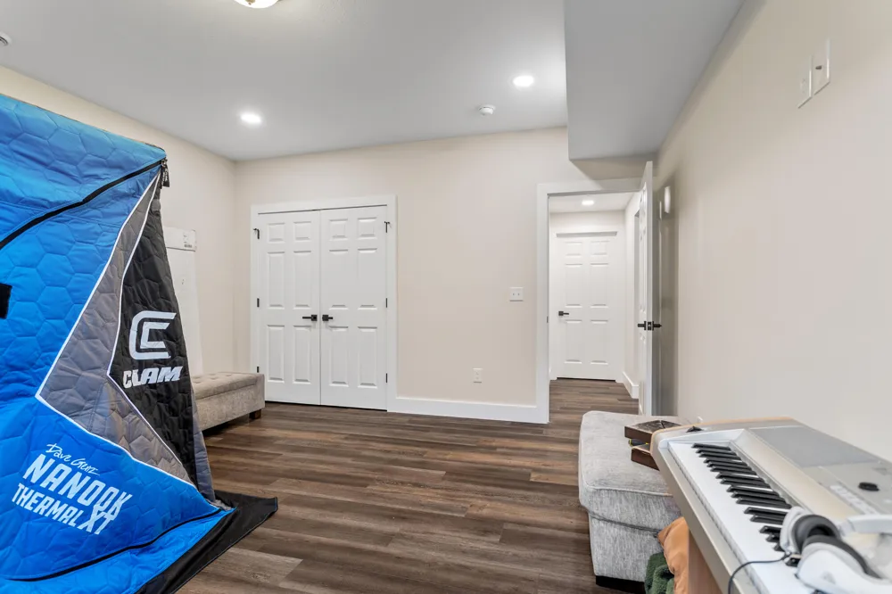 245 Auseon Court Hillsdale, MI 49242