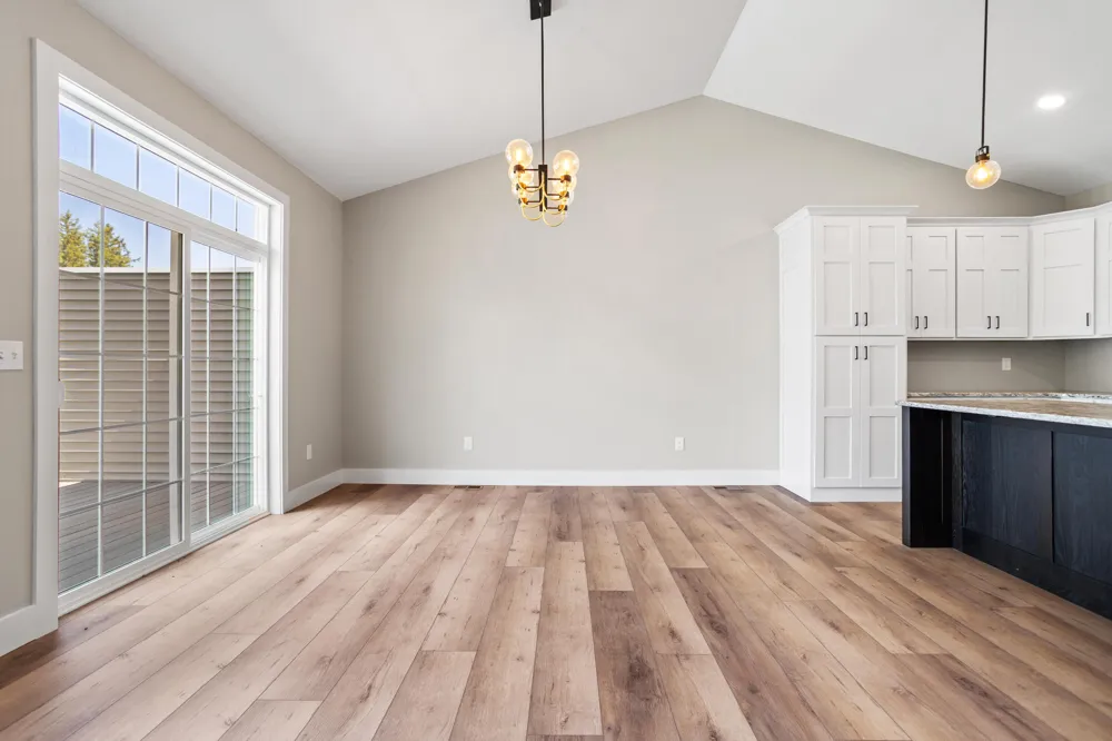 233 Auseon Court Hillsdale, MI 49242