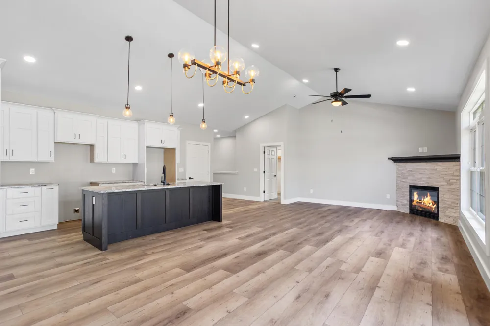 233 Auseon Court Hillsdale, MI 49242