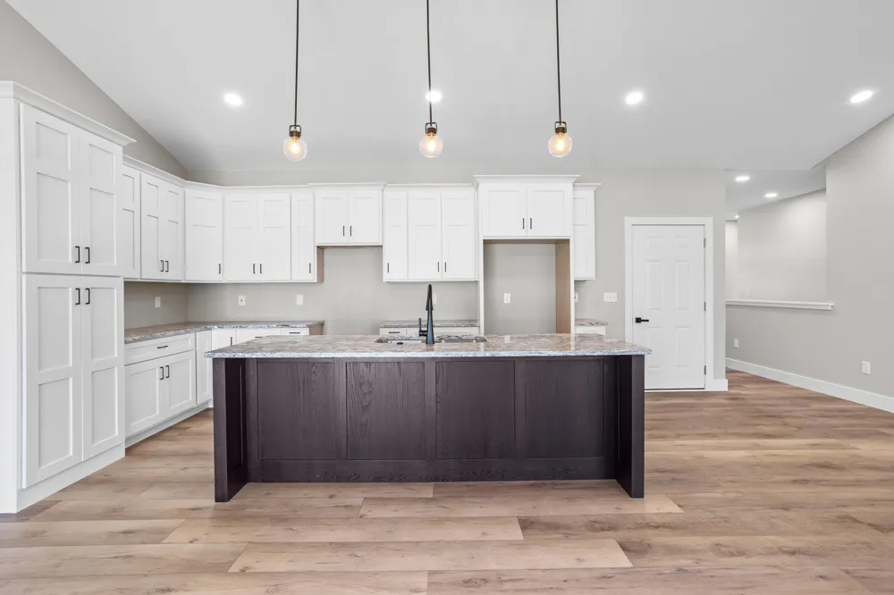 233 Auseon Court Hillsdale, MI 49242