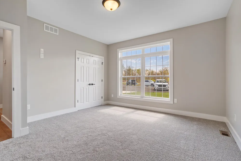 233 Auseon Court Hillsdale, MI 49242