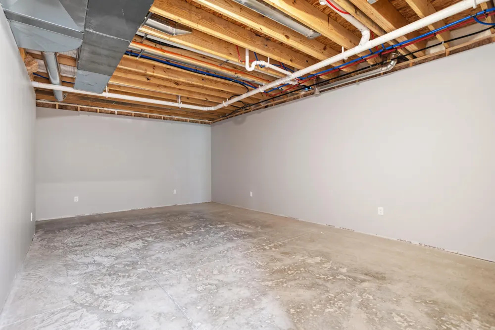 233 Auseon Court Hillsdale, MI 49242