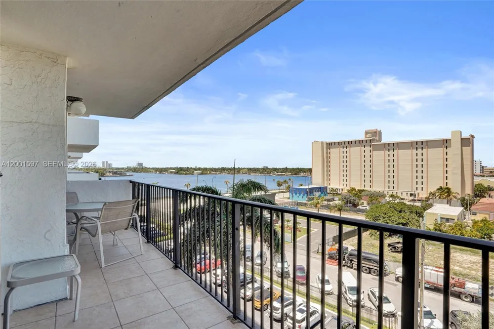 1201 S Ocean Dr #604N Hollywood, FL 33019