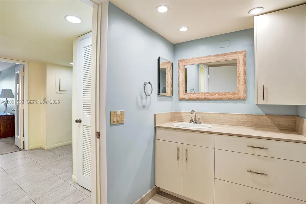 1201 S Ocean Dr #604N Hollywood, FL 33019