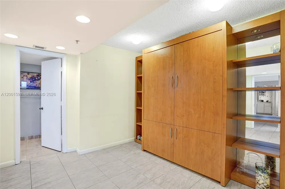 1201 S Ocean Dr #604N Hollywood, FL 33019
