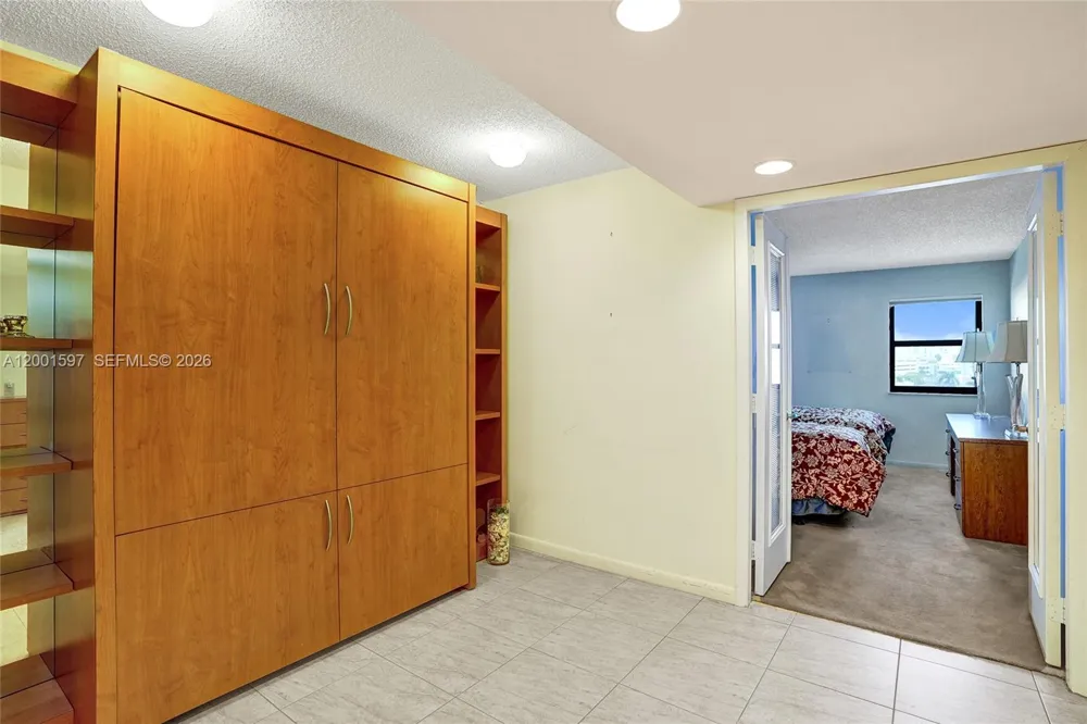 1201 S Ocean Dr #604N Hollywood, FL 33019
