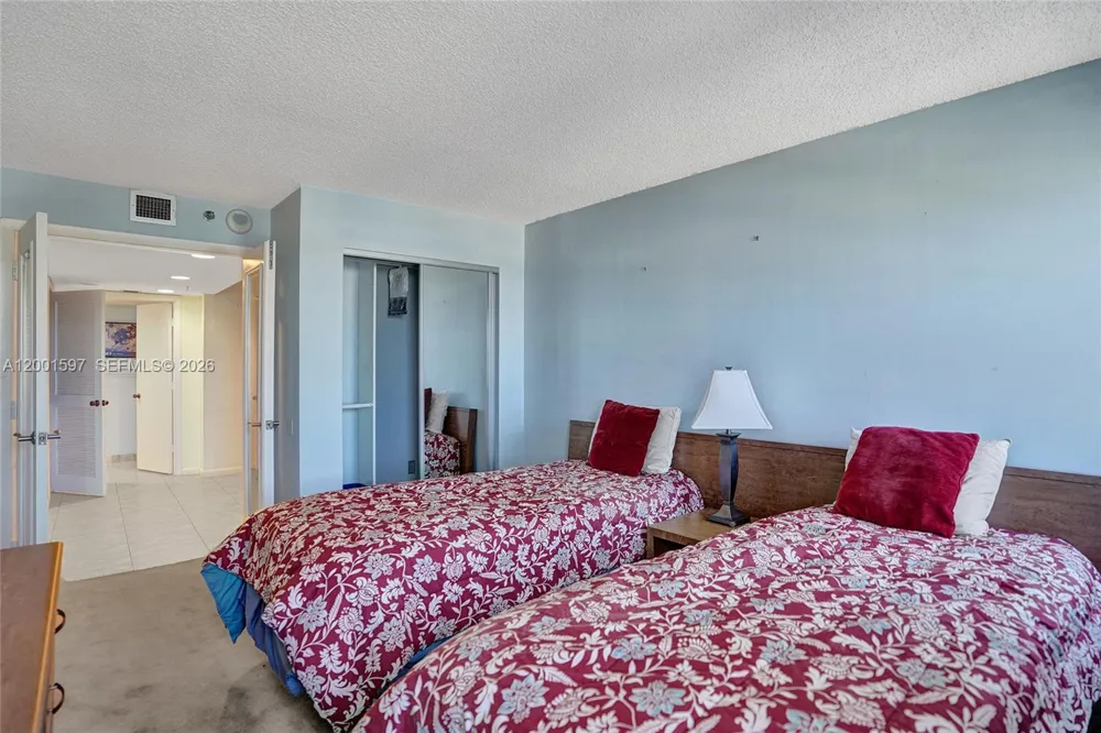 1201 S Ocean Dr #604N Hollywood, FL 33019
