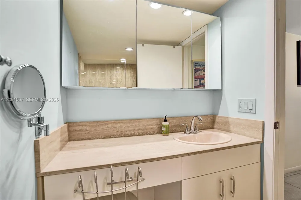 1201 S Ocean Dr #604N Hollywood, FL 33019