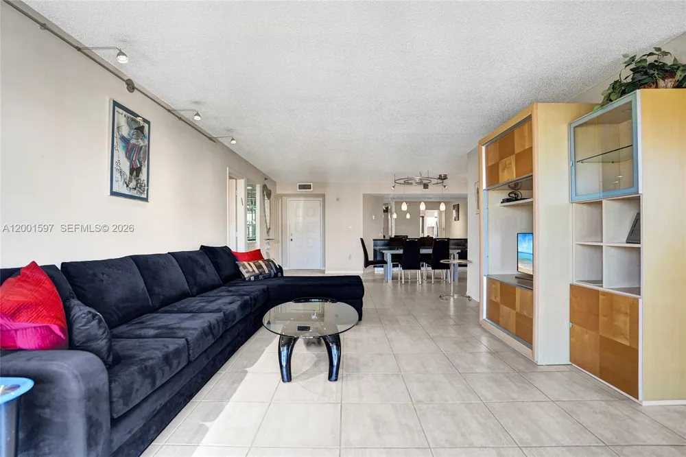 1201 S Ocean Dr #604N Hollywood, FL 33019