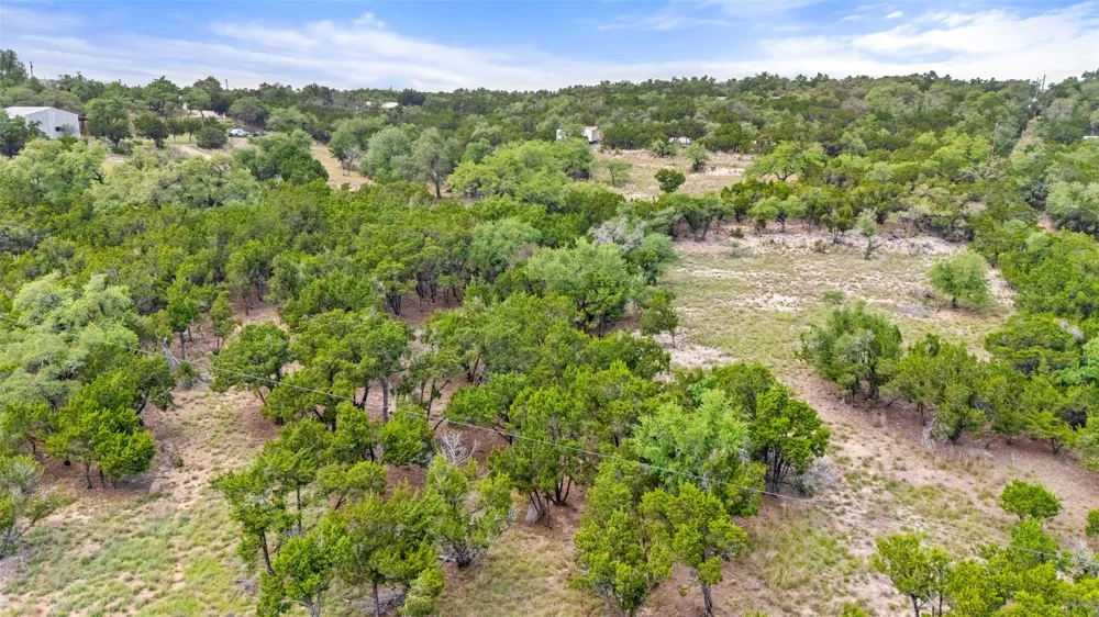 369 Onion Creek Lane Blanco, TX 78606