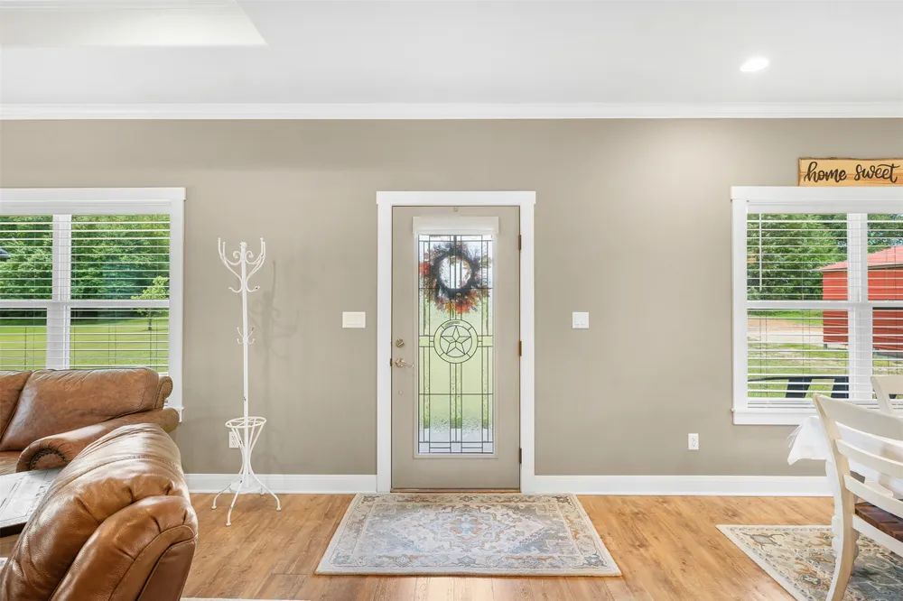 1122 County Road 344 Road Lexington, TX 78947