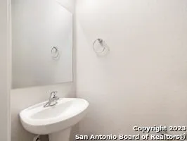 7356 Misty Ridge Dr Unit 15 Converse, TX 78109