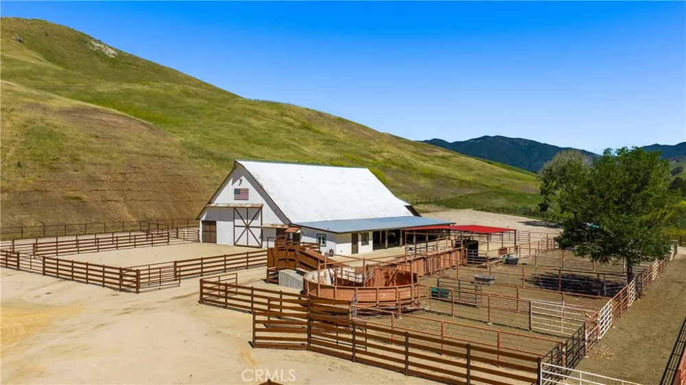 2440 Little Morro Creek Morro Bay, CA 93442