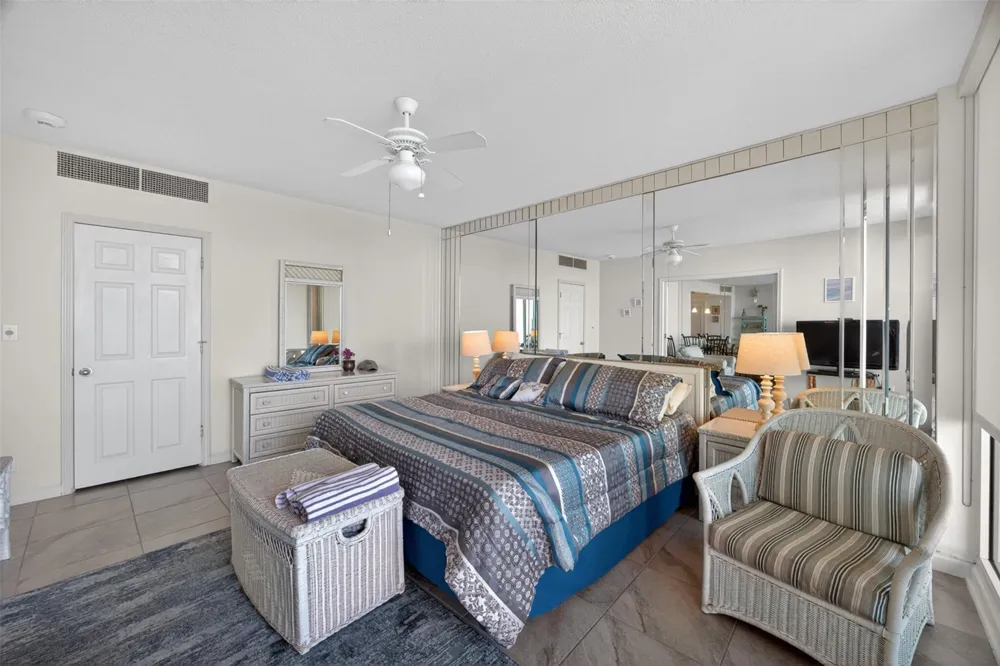 1401 E Beach Drive #510 Galveston, TX 77550