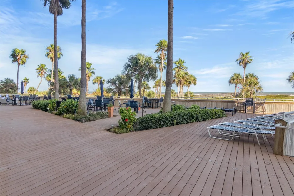 1401 E Beach Drive #510 Galveston, TX 77550