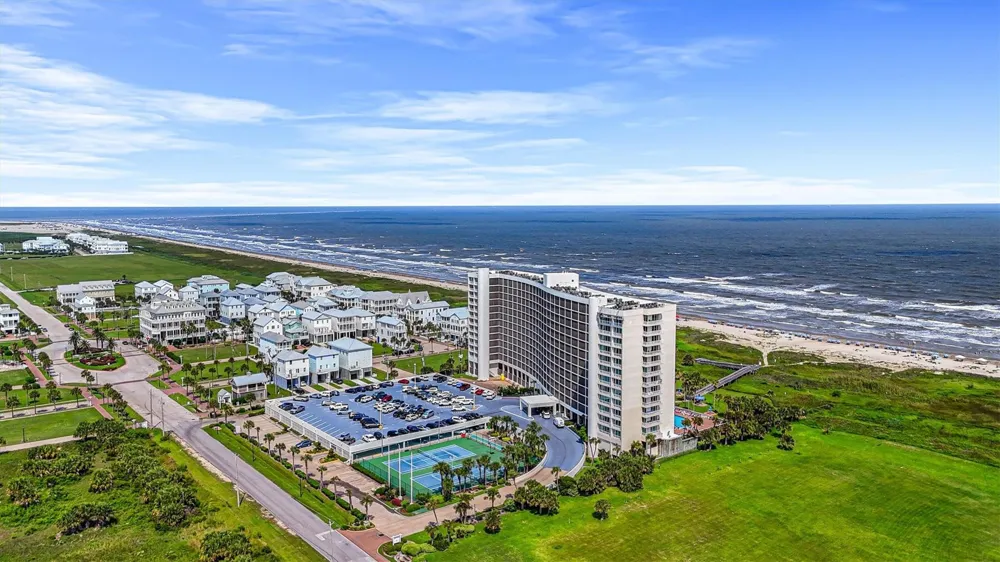 1401 E Beach Drive #510 Galveston, TX 77550