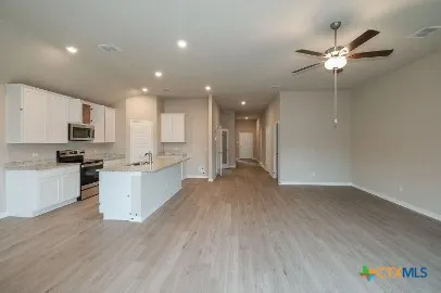 608 Cypress Arbor Seguin, TX 78155