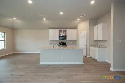 608 Cypress Arbor Seguin, TX 78155