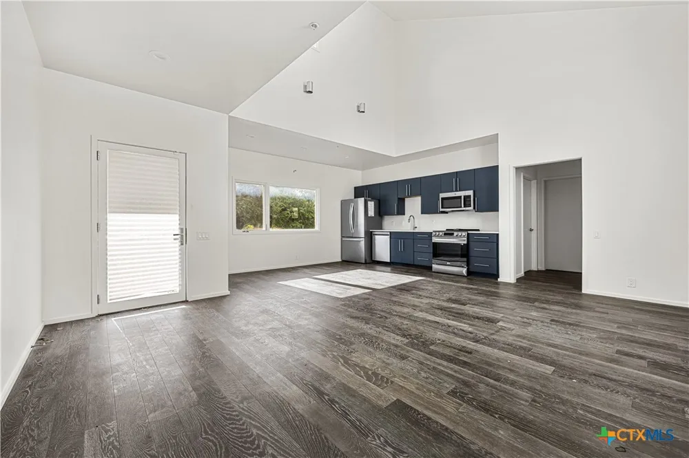 2819 Lone Oak Drive Belton, TX 76513