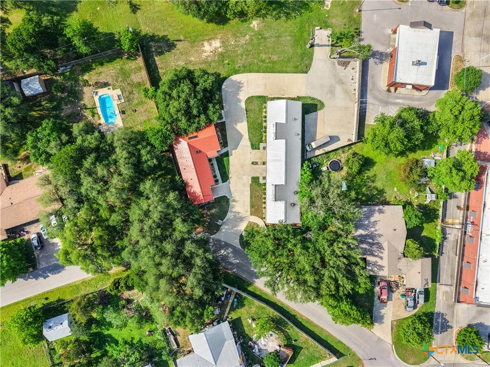 2819 Lone Oak Drive Belton, TX 76513