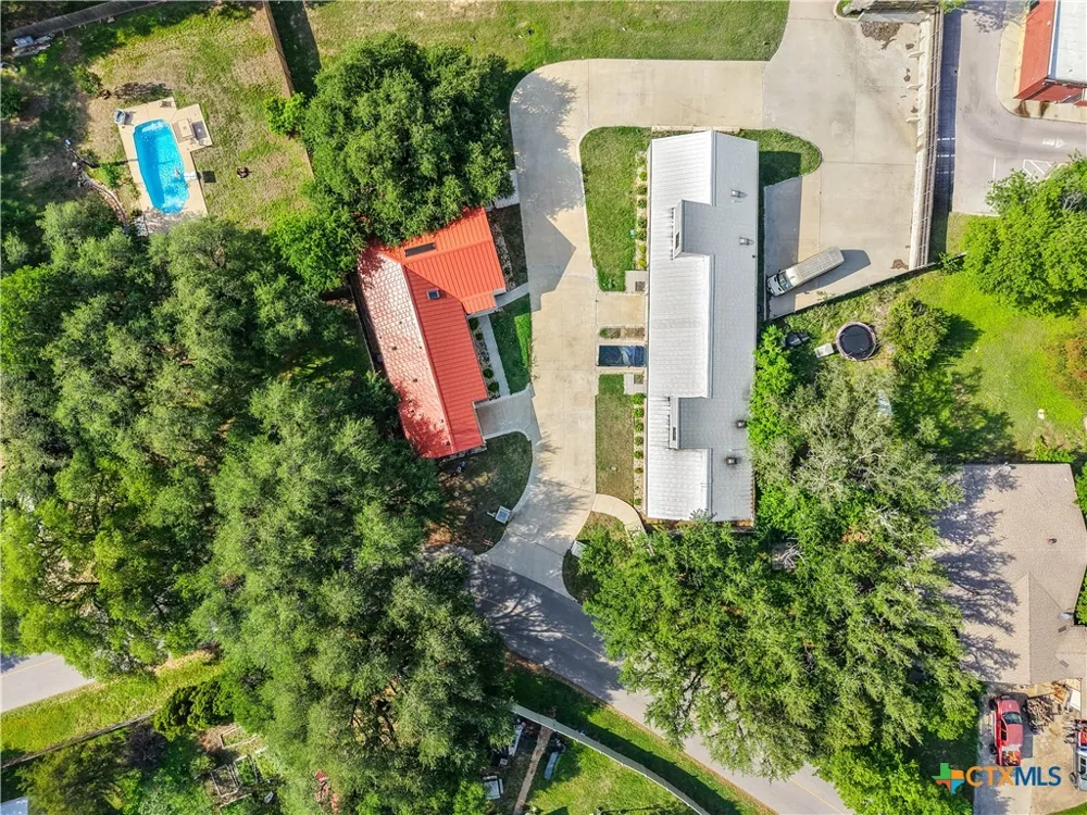 2819 Lone Oak Drive Belton, TX 76513