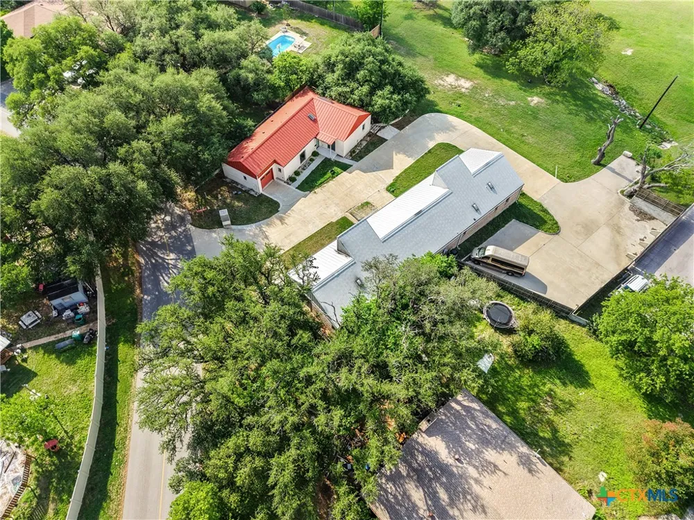 2819 Lone Oak Drive Belton, TX 76513